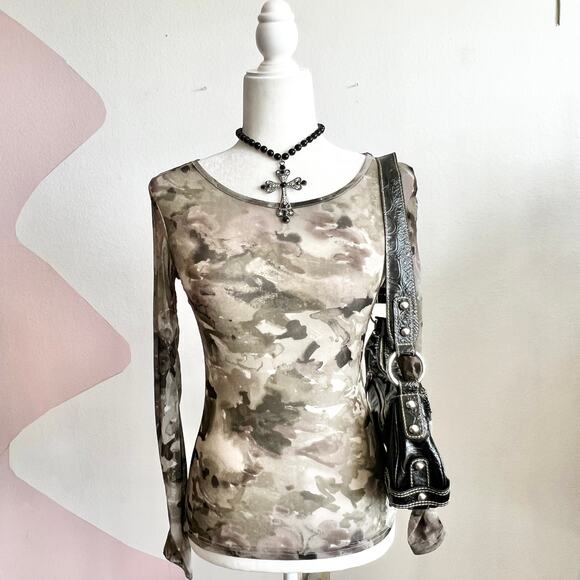 SOLD OUTTT - Picture 1 of 6